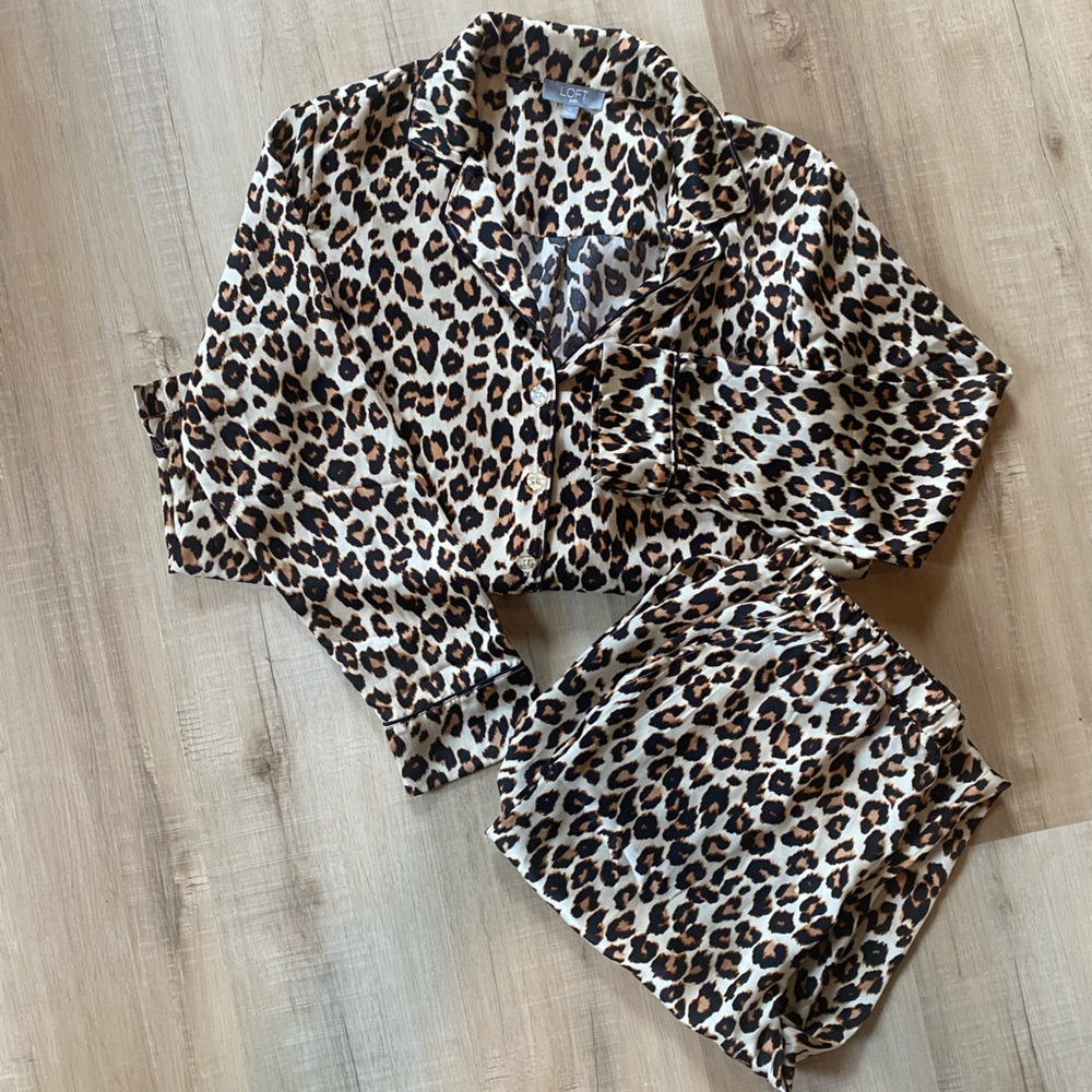 LOFT Leopard Print Button-Up Set